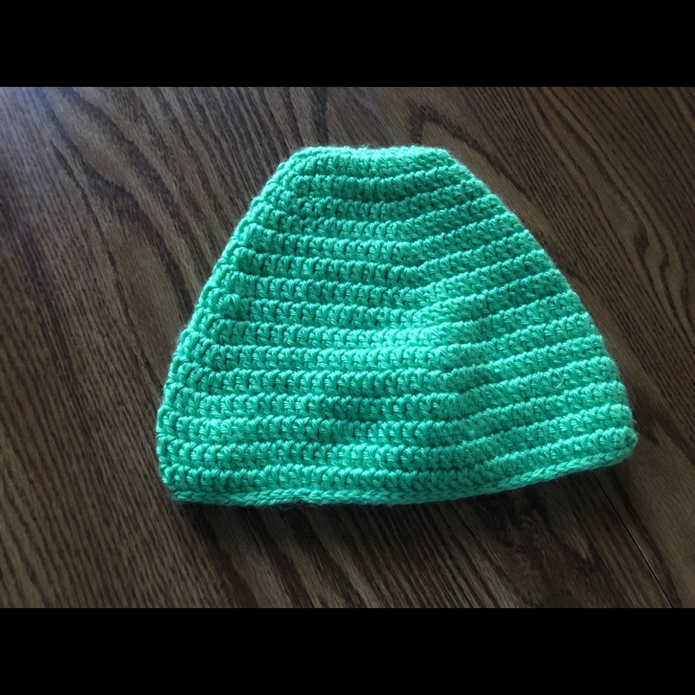 Knit Green Cap - 18” in circumference